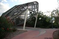 Rattlesnake bridge head